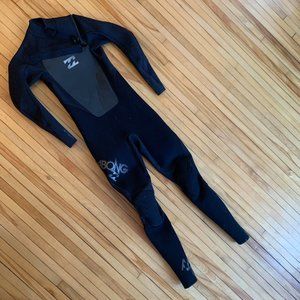 Men's Billabong Wetsuit - Medium